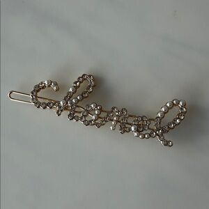 Vintage Elegant Gold and Pearl Hair Clip